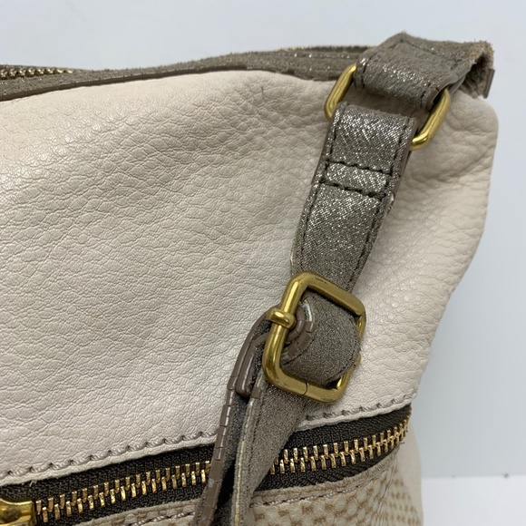FOSSIL Ivory Cream Genuine Pebble Leather Crossbody Shoulder Bag Metallic Tote - Picture 3 of 16